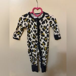 Bonds 0-3 month sleeper